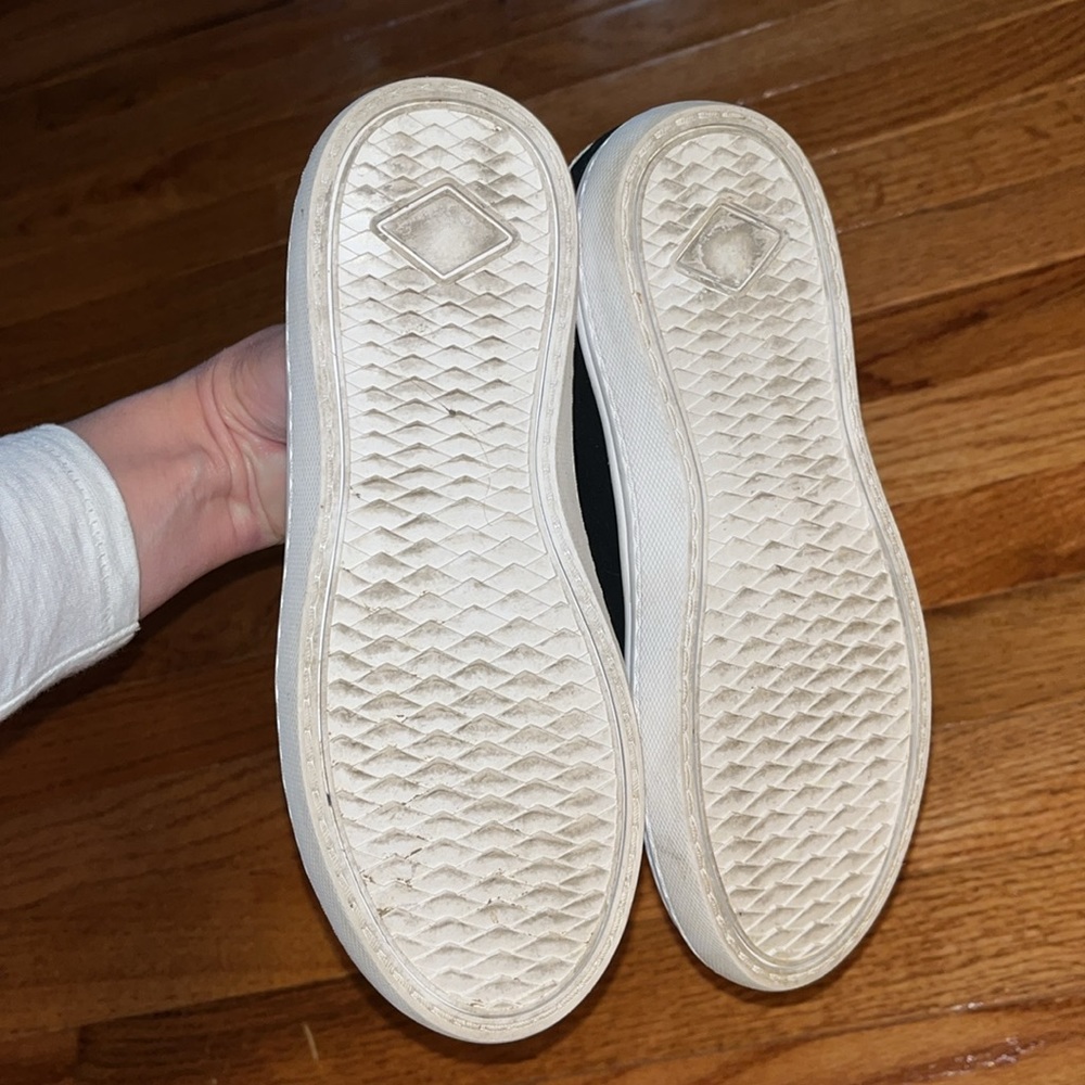 HOO SHOES - Picture 3 of 8